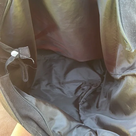 Victoria Secret Sequin Tote Bag - Picture 4 of 8